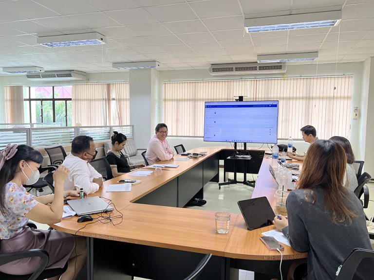 อบรมการใช้งานระบบสารสนเทศเพื่อการบริหาร ให้แก่เจ้าหน้าที่ของมหาวิทยาลัยราชภัฏรำไพพรรณี