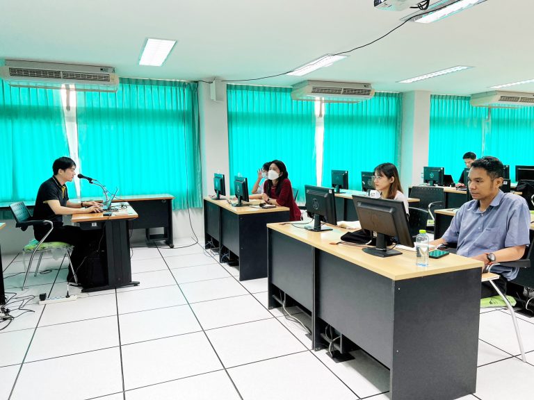 อบรมการใช้งานระบบประกันคุณภาพการศึกษา (QA) ให้แก่ผู้บริหารและเจ้าหน้าที่ประกันคุณภาพการศึกษาของมหาวิทยาลัยราชภัฏเพชรบุรี