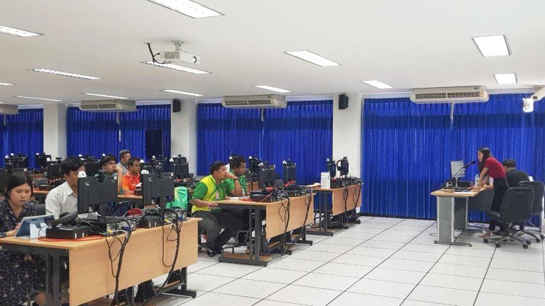 ฝึกอบรมระบบกิจกรรมนักศึกษา ระบบสถิติในรูปแบบตัวเลขและรูปแบบกราฟ ณ มหาวิทยาลัยราชภัฏเพชรบุรี