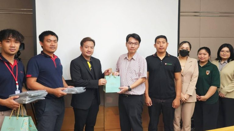 ประชุมสรุปผลการบำรุงรักษาระบบบริการการศึกษา ณ มหาวิทยาลัยชินวัตร