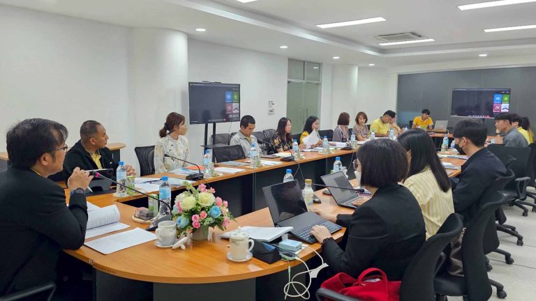 ประชุมเปิดโครงการ (Kick Off) ระบบสารสนเทศเพื่อการบริหาร ณ มหาวิทยาลัยราชภัฏเลย