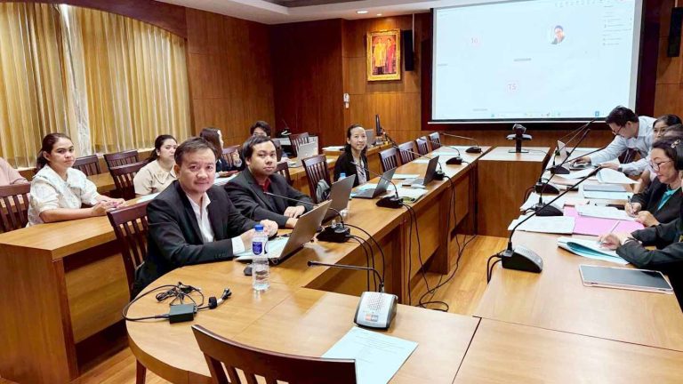 การประชุมรายงานผลการดำเนินงานบำรุงรักษาระบบสารสนเทศ มหาวิทยาลัยราชภัฏเพชรบุรี