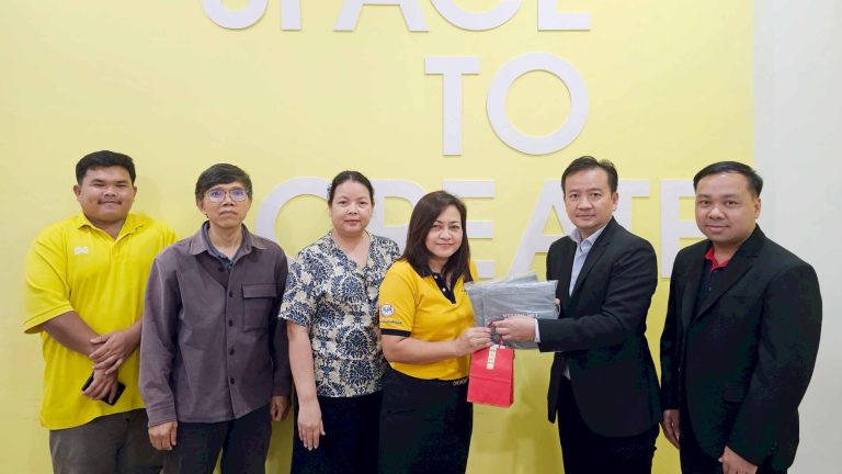 ร่วมประชุมรายงานสรุปผลการดำเนินงานโครงการบำรุงรักษาโปรแกรมระบบบริการการศึกษา มหาวิทยาลัยนเรศวร