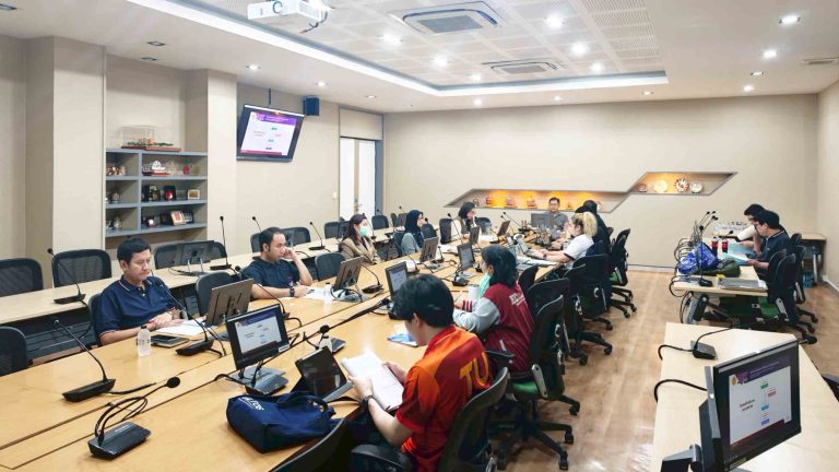 ประชุมเปิดโครงการจ้างออกแบบและพัฒนาระบบบริการการศึกษา เวอร์ชันใหม่ในรูปแบบเว็ปแอปพลิเคชัน ณ สถาบันเทคโนโลยีนานาชาติสิรินธร มหาวิทยาลัยธรรมศาสตร์